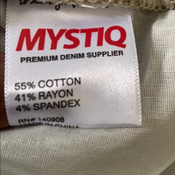 Khakis Pants - Picture 5 of 6